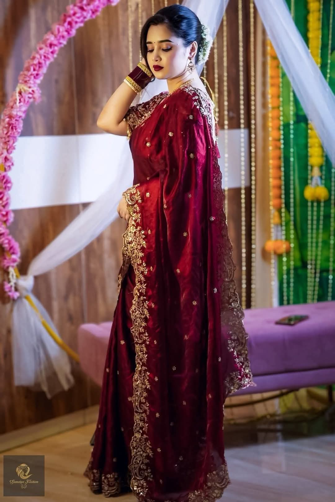 Viral Sharee ভাইরাল জিম্মি চু শাড়ি: স্টানিং এমব্রয়ডারি ও হেভি ব্লাউজ পিস সহ (১০০% অরিজিনাল) - Image 4